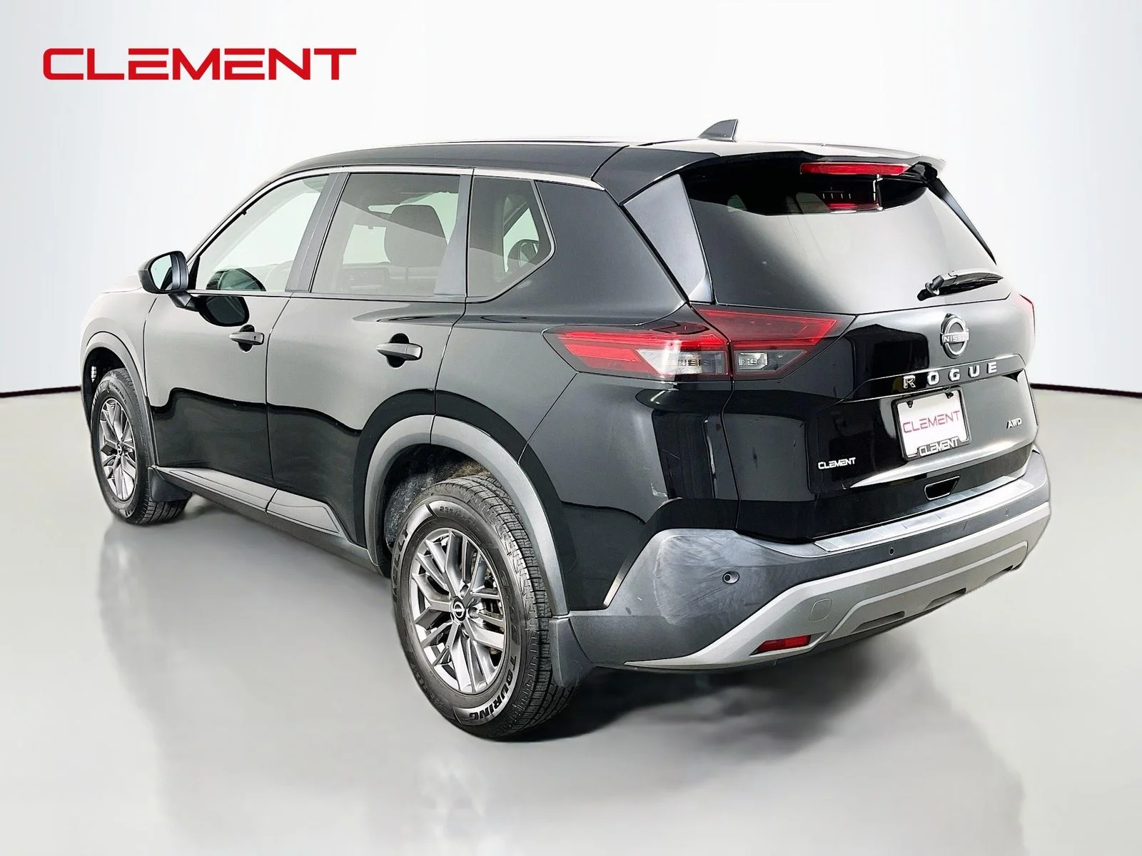 Used 2023 Black Nissan S image 9
