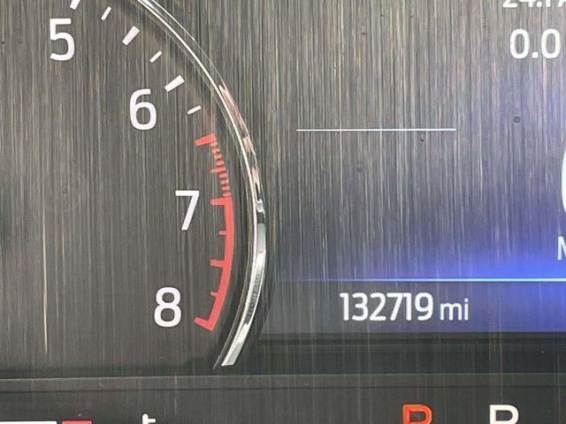 Used 2022 Carbonized Gray Metallic Ford XLT image 23
