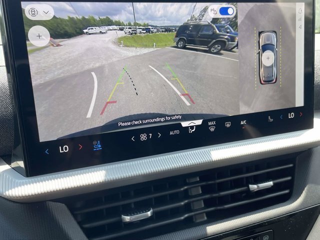 New 2026 Star White Metallic Tri-Coat Ford Tremor image 21