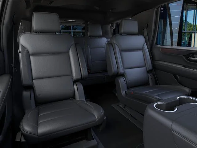 2027 GMC Yukon Denali - Photo 17