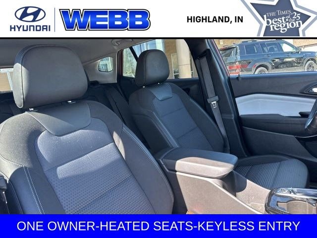 Used 2025 Red Chevrolet LT image 29