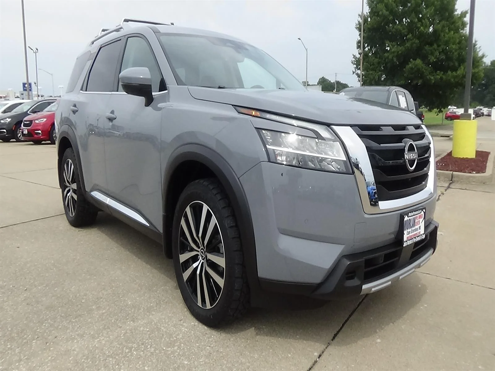 Certified Used 2023 Boulder Gray Pearl (kby) Nissan Platinum image 4