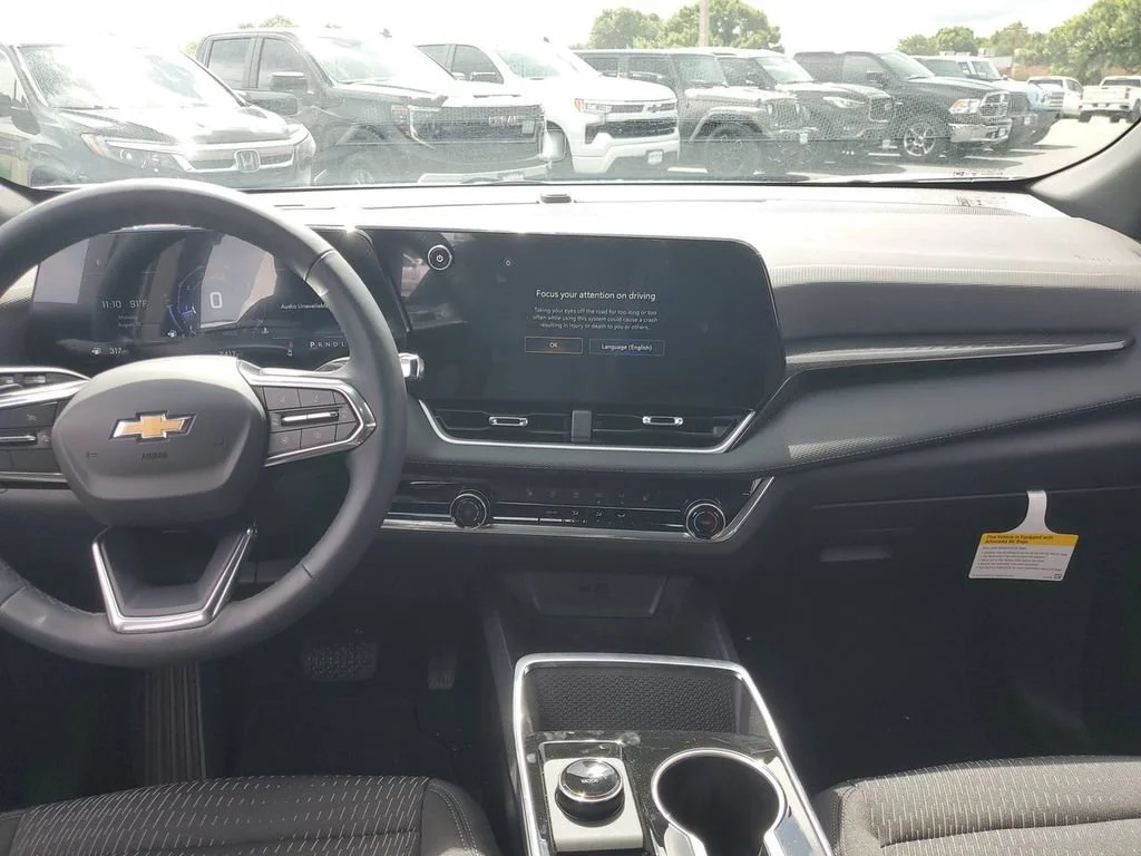 New 2026 Summit White Chevrolet LT image 10