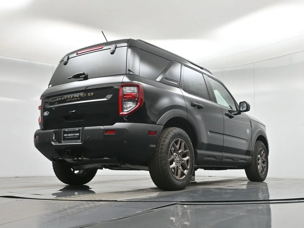 New 2026 Shadow Black Ford Big Bend image 47