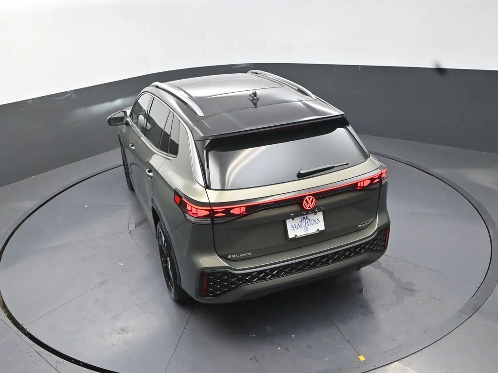 New 2026 Green Volkswagen 2.0T SEL R-Line image 18