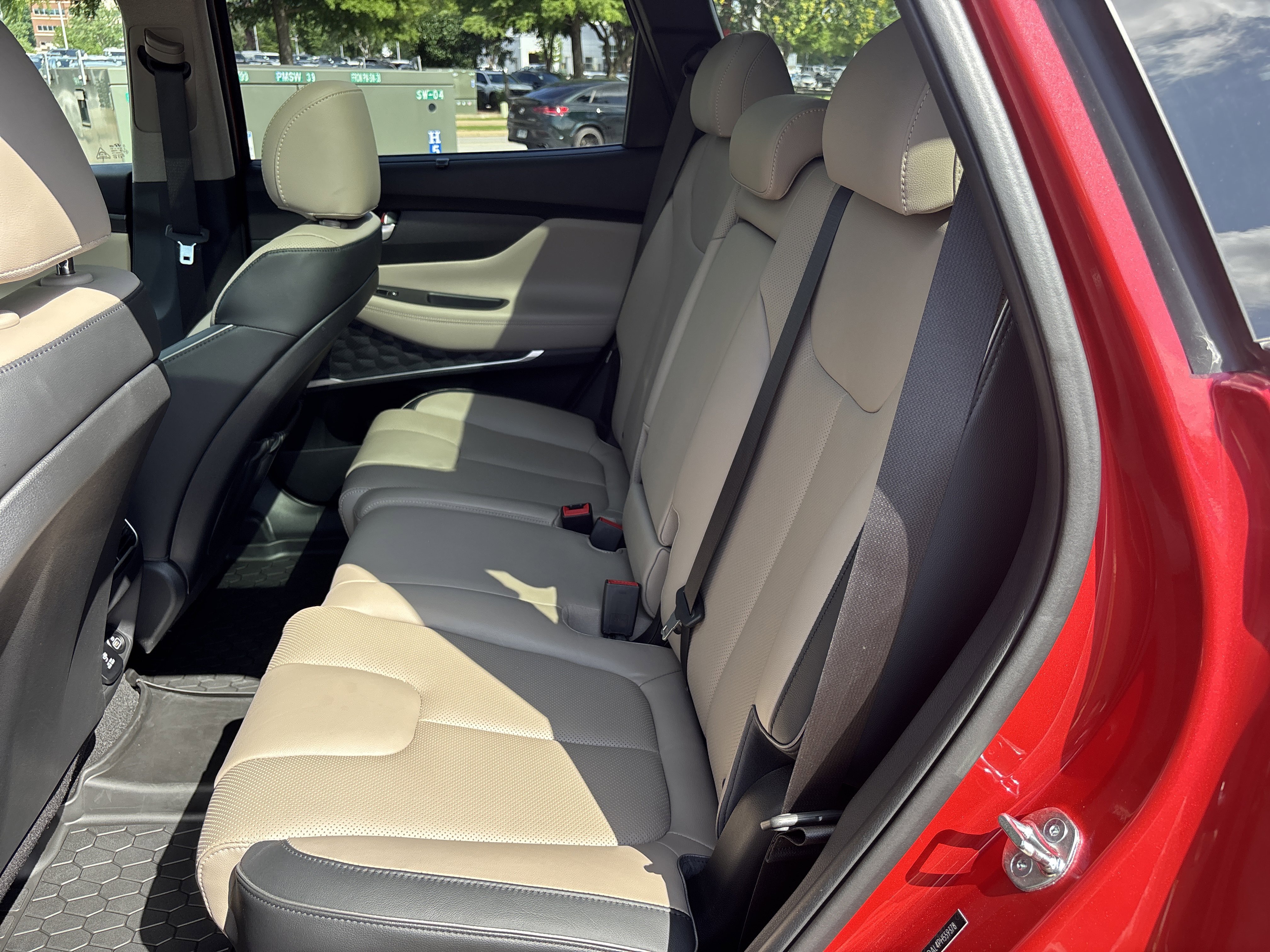 Used 2023 Calypso Red Hyundai Limited AWD image 16