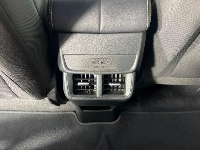Used 2025 Silver GMC Elevation image 31