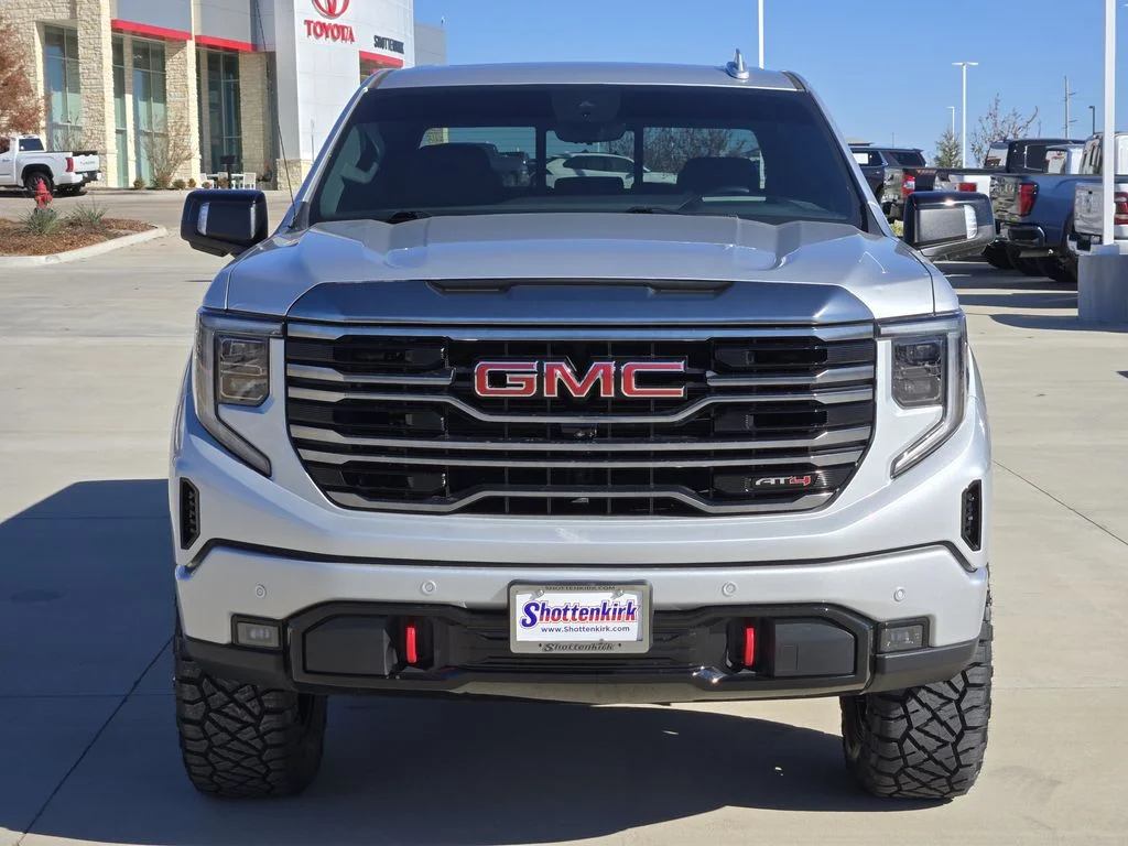 2022 GMC Sierra 1500 AT4 - Photo 8