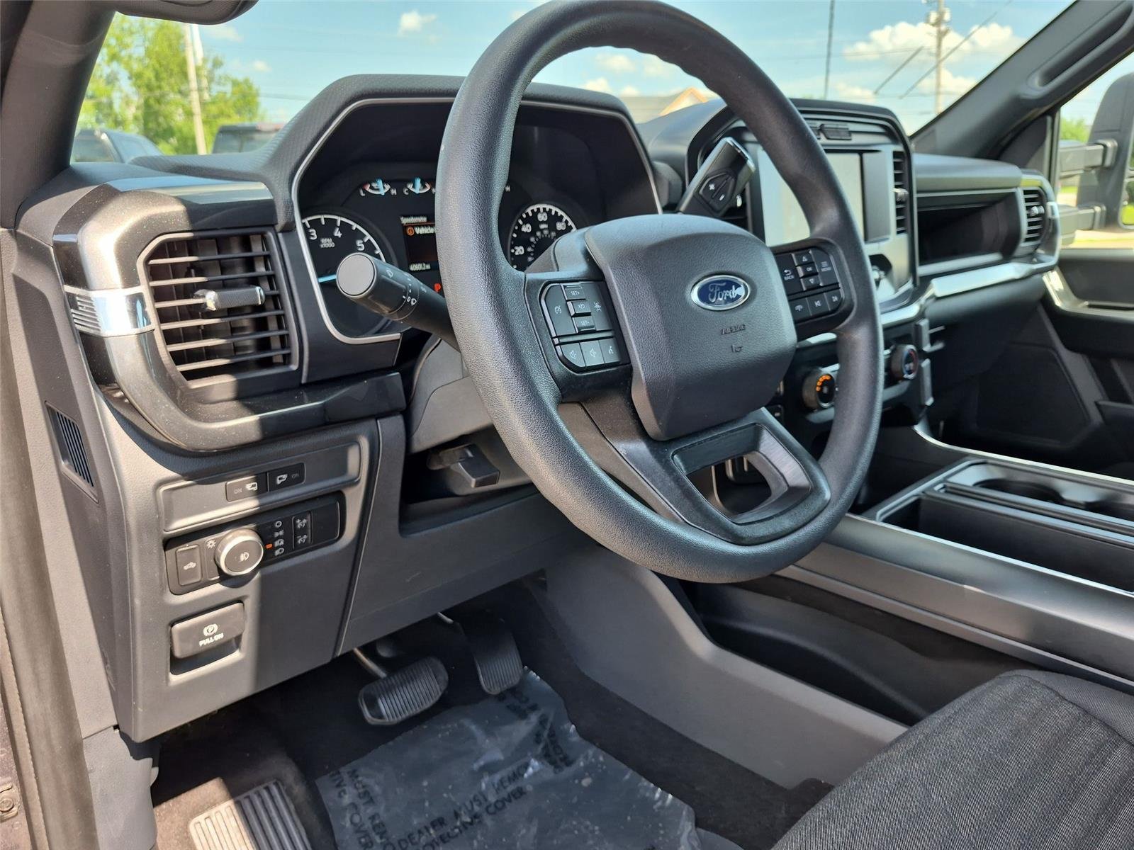 Used 2022 Carbonized Gray Metallic Ford XL image 18