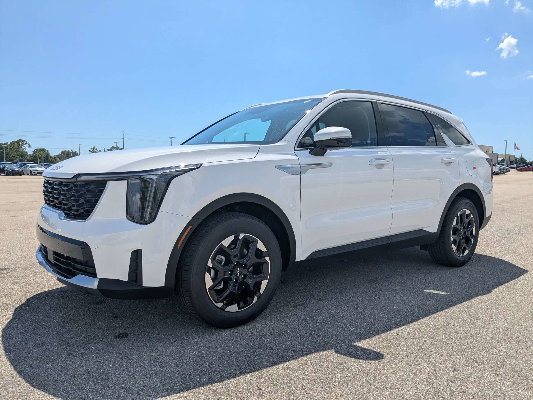 New 2026 Glacial White Kia S image 9