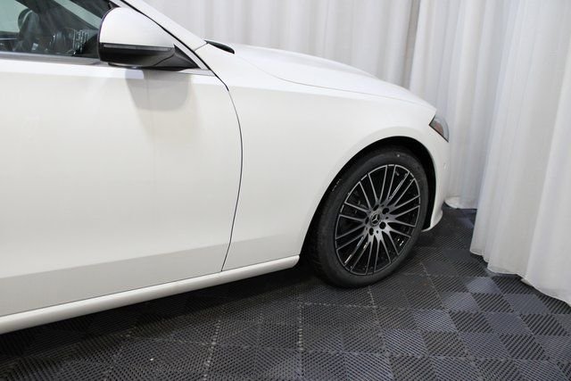 New 2025 Polar White Mercedes-Benz C 300 image 10
