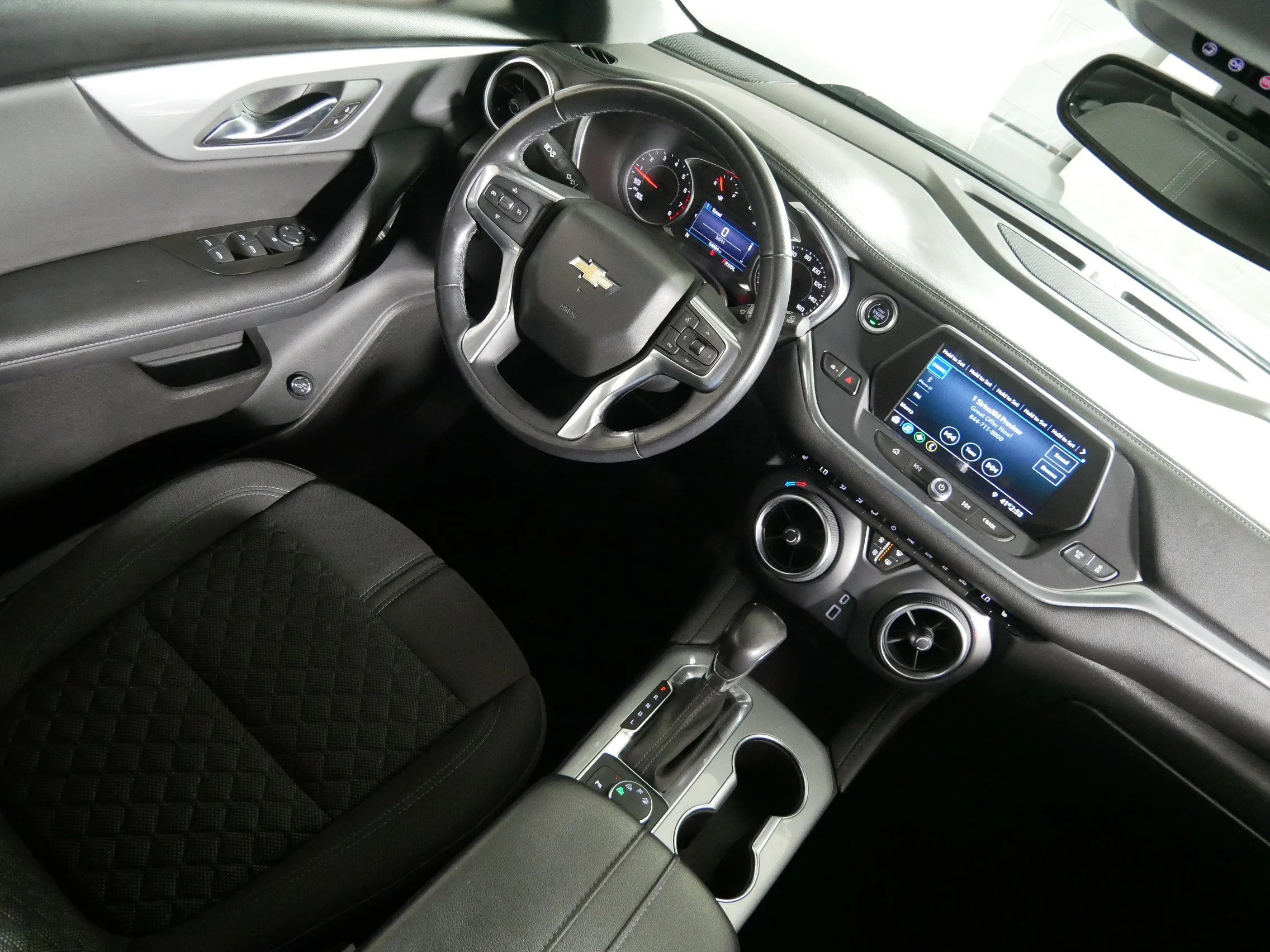 Used 2020 Black Chevrolet LT image 9