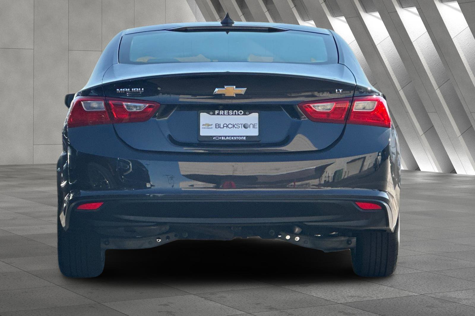 2023 Chevrolet Malibu 1LT photo 4