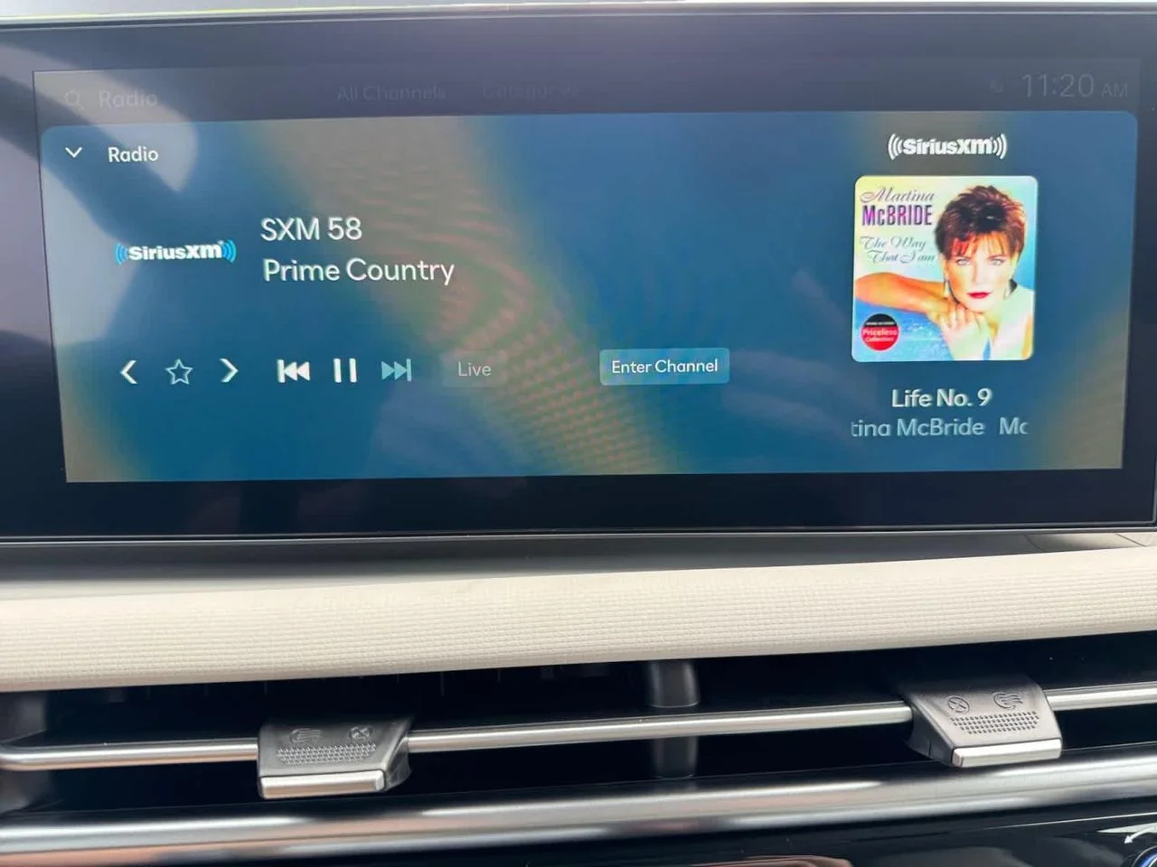 New 2026 White Hyundai SEL Plus AWD image 20