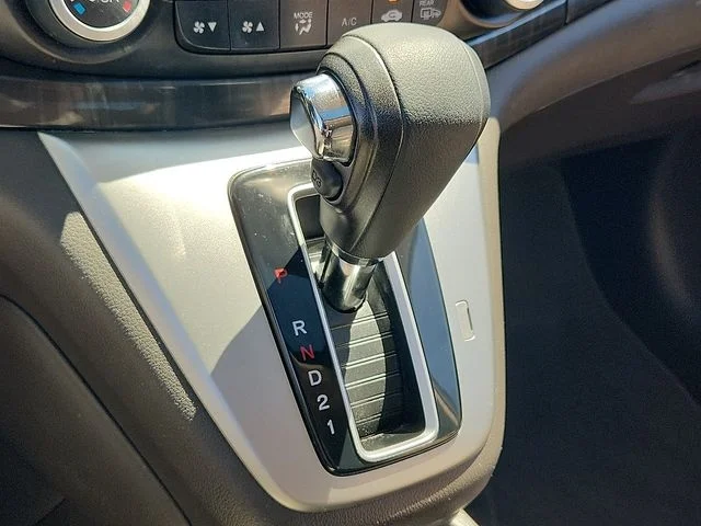 Used 2014 White Honda EX-L image 15