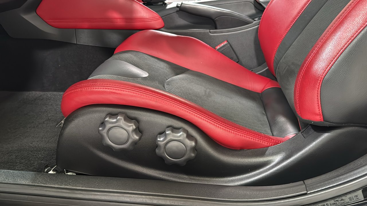 Used 2025 Black Nissan Performance image 15