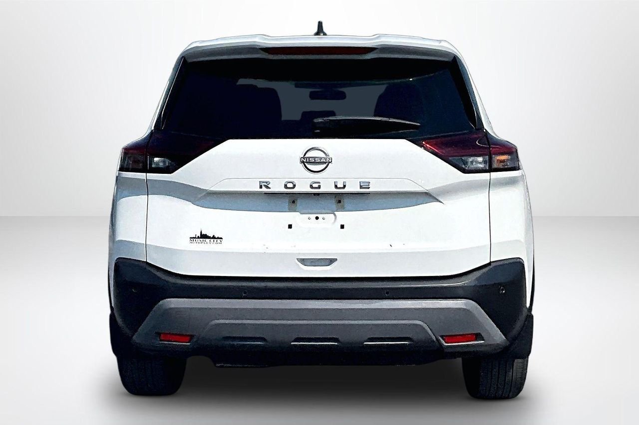 Used 2023 Glacier White Nissan S FWD image 7