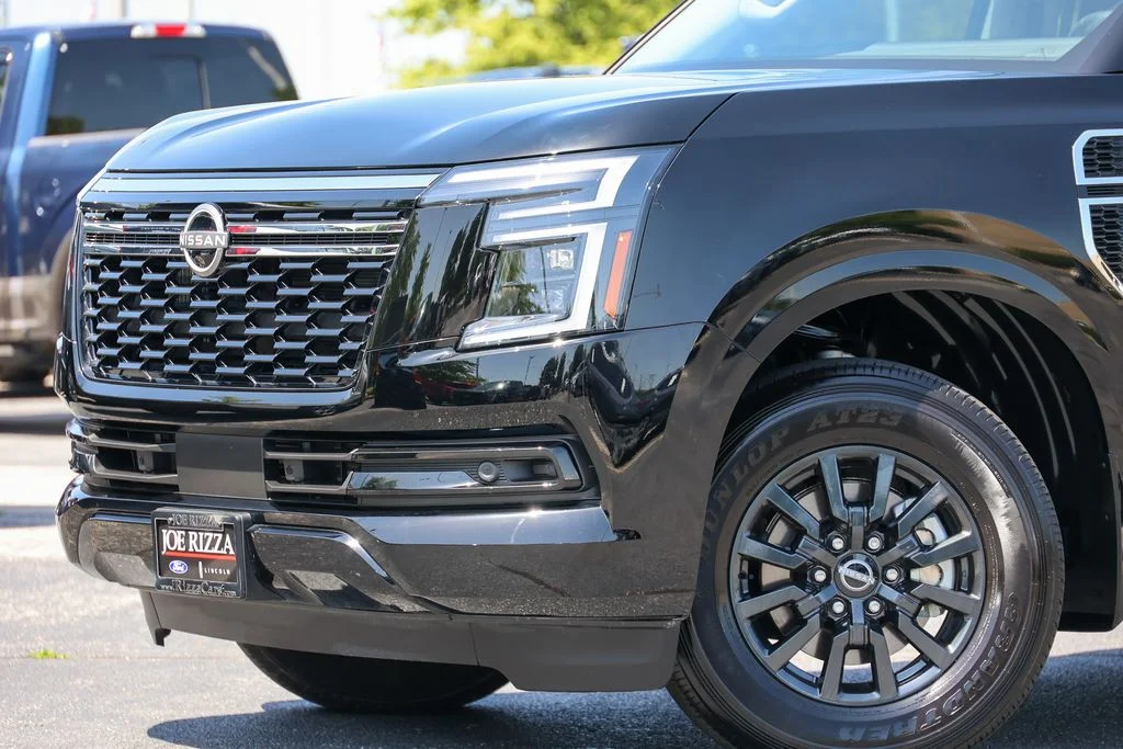 2025 Nissan Armada SV - Photo 13