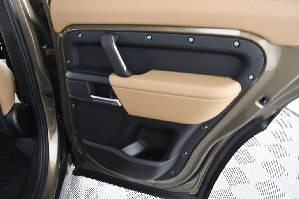 New 2026 Gondwana Stone Land Rover S image 21