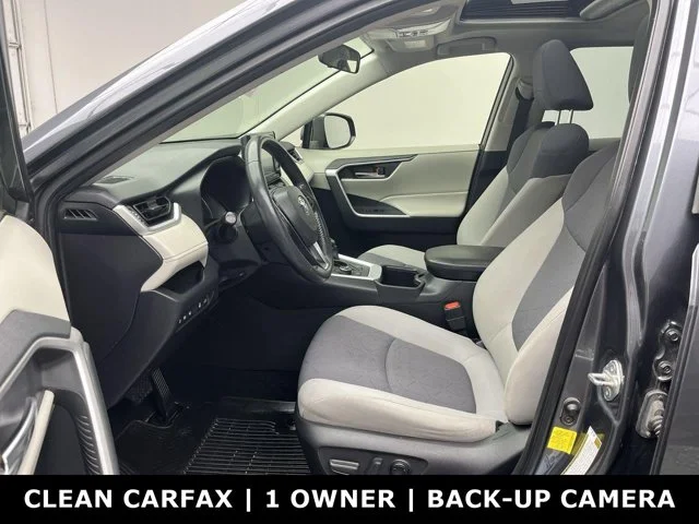Used 2022 Magnetic Gray Metallic Toyota Hybrid XLE image 3