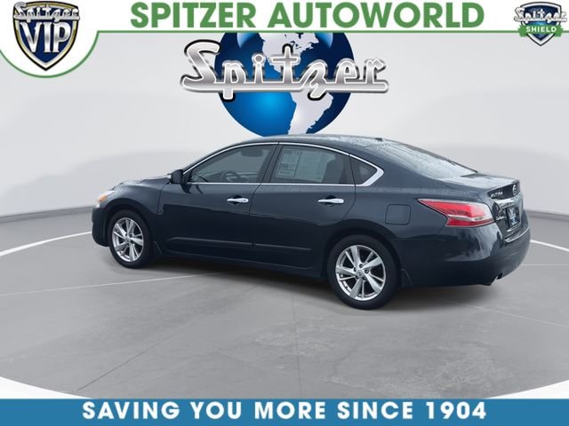 Used 2015 Black Nissan 2.5 SL image 7