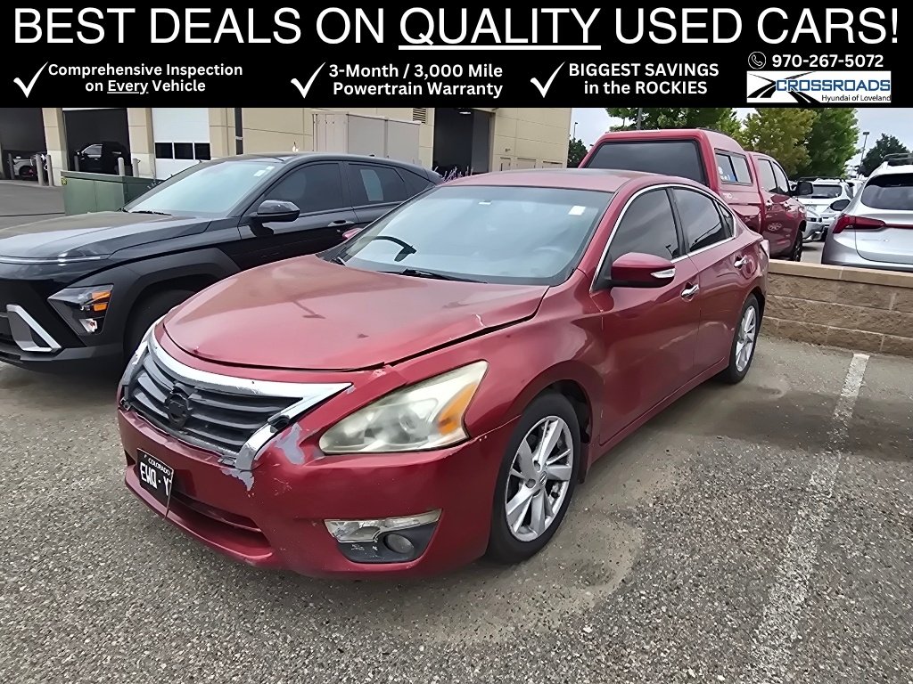 Used 2015 Cayenne Red Nissan 2.5 SV image 1