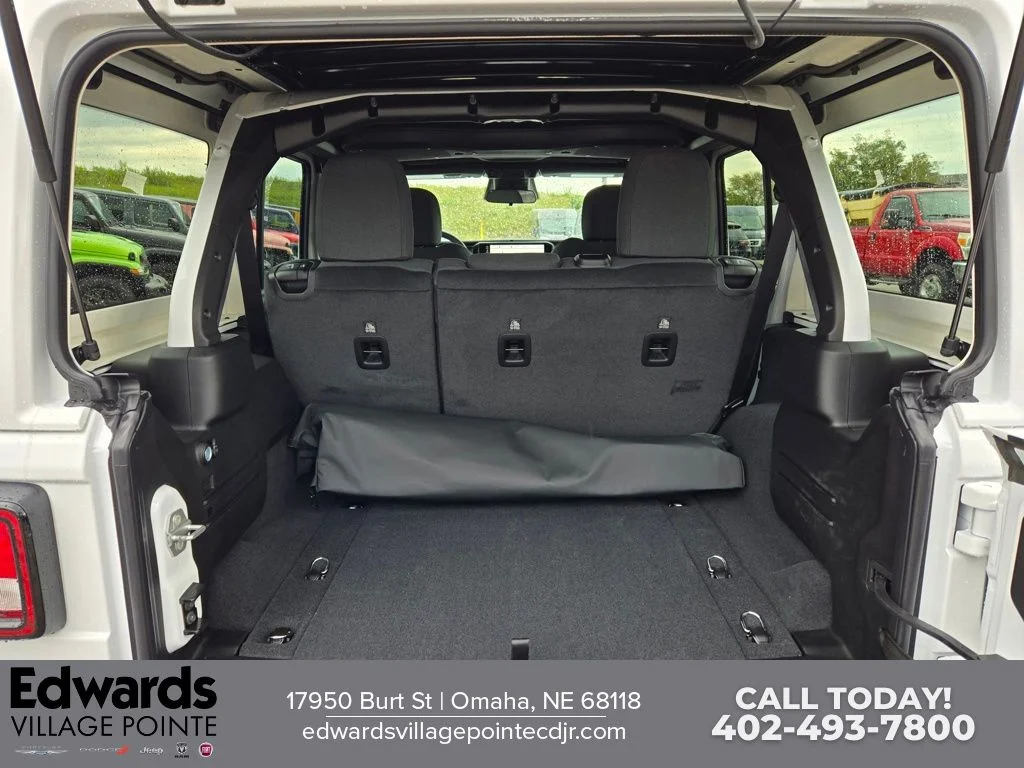 New 2026 Bright White Clearcoat Jeep Sport S image 27