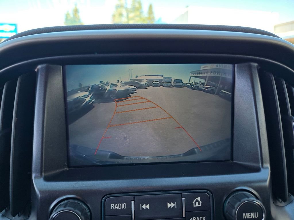 Used 2016 Blue Chevrolet Z71 image 8
