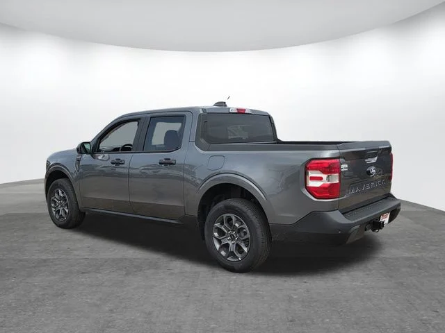 New 2026 Carbonized Gray Metallic Ford XLT image 24