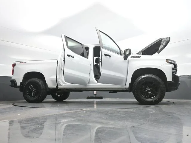 Used 2020 White Chevrolet LT Trail Boss image 31