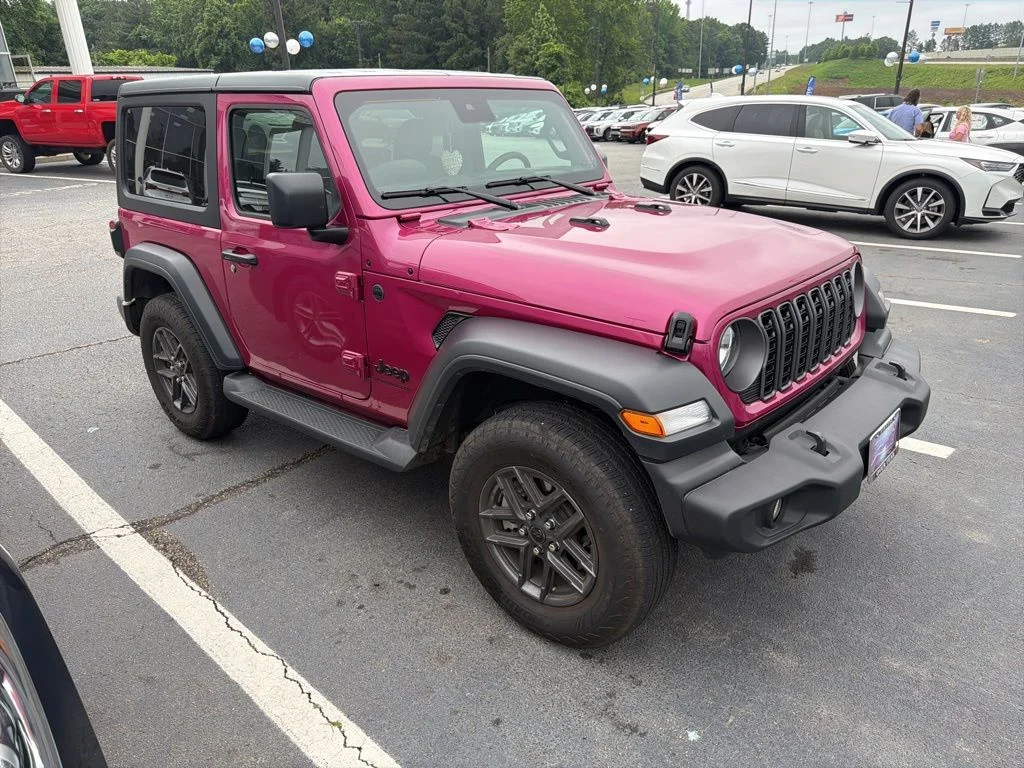 Used 2024 Red Jeep Sport S image 6