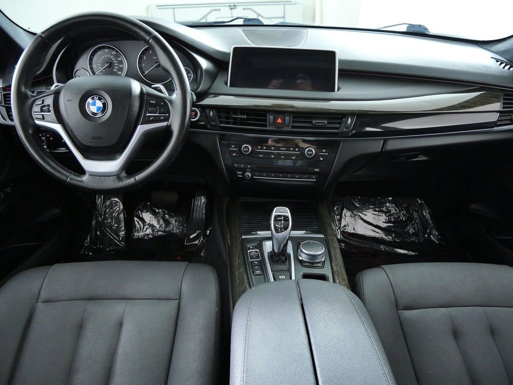 Used 2018 Black BMW xDrive35i image 6