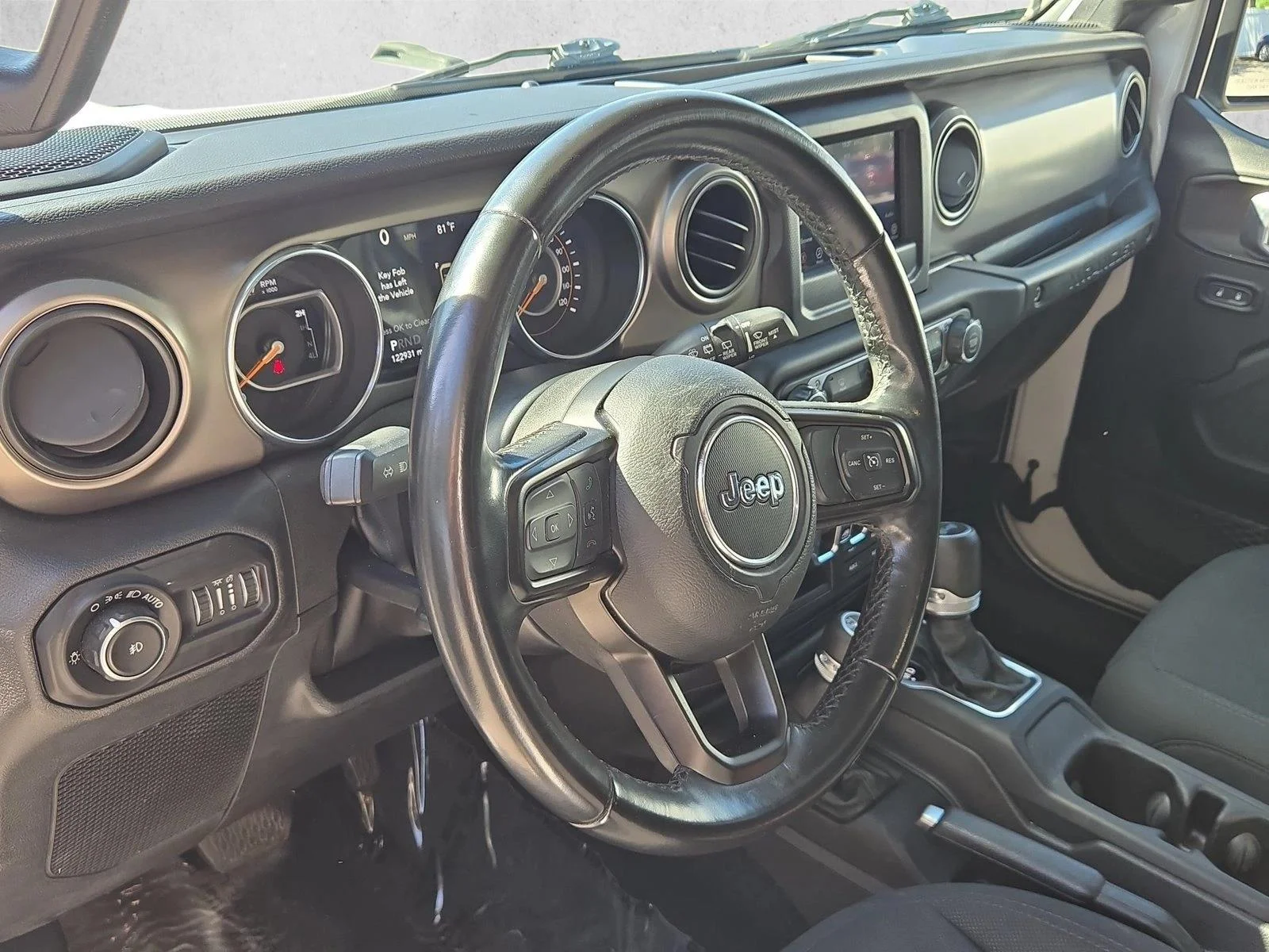 Used 2020 Bright White Clearcoat Jeep Sport S image 10