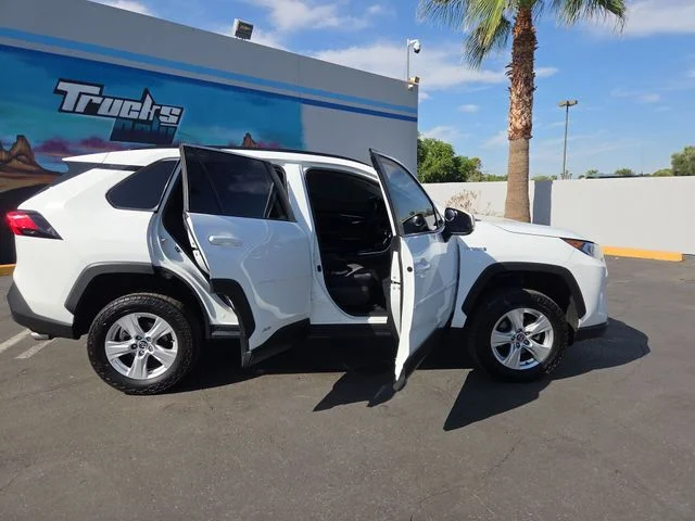 Used 2021 White Toyota XLE image 2