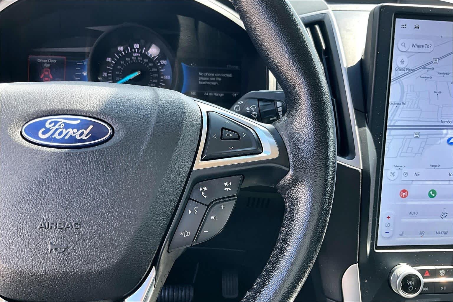 Used 2023 Oxford White Ford SEL image 23