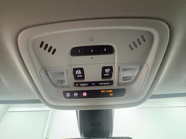 Used 2018 Black Chevrolet Premier image 57
