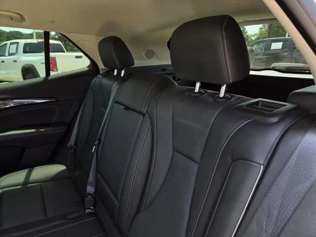 Used 2023 White Buick Essence image 34