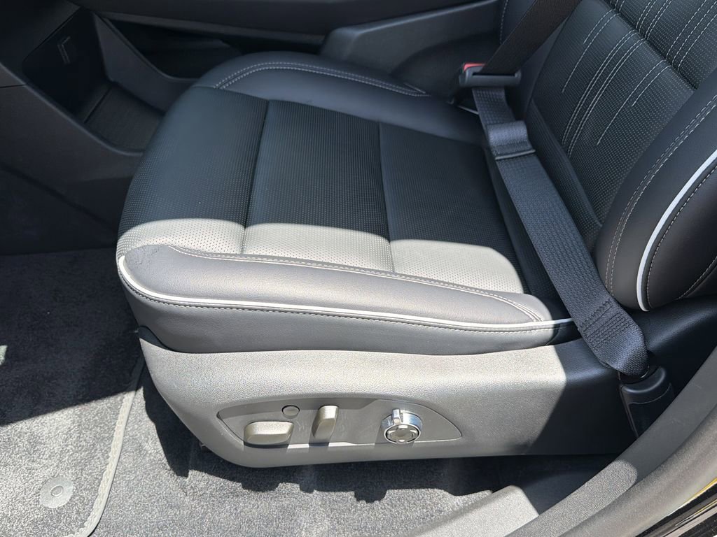 2026 Buick Enclave Avenir - Photo 23