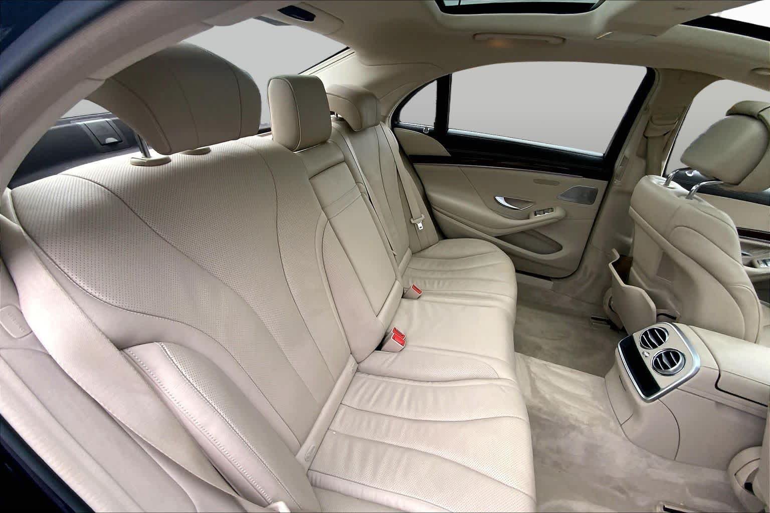 Used 2015 Lunar Blue Metallic Mercedes-Benz S 550 image 20