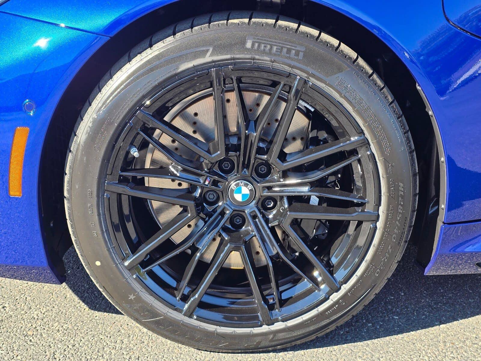 New 2027 Marina Bay Blue Metallic BMW Base image 10