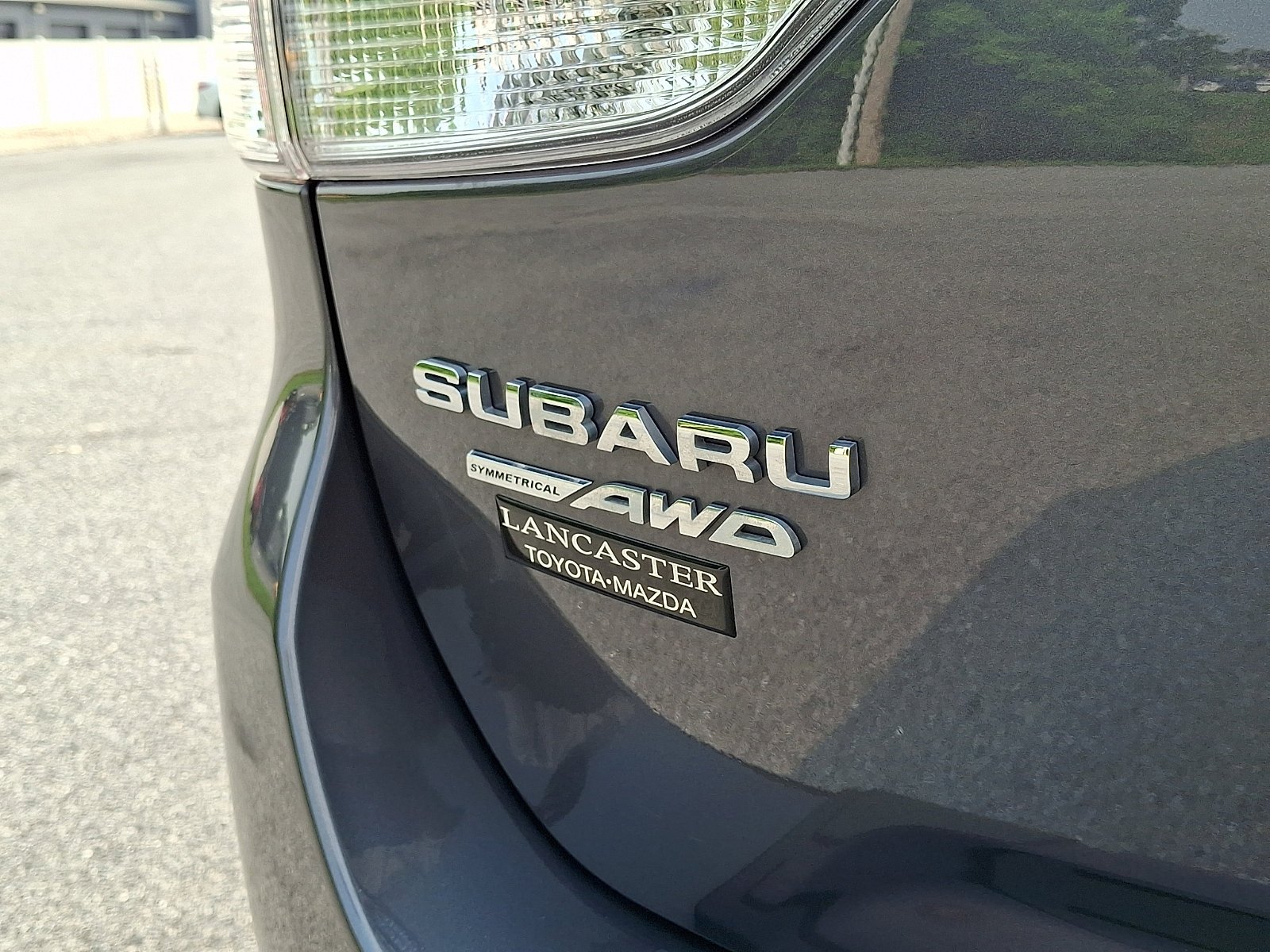 Used 2020 Magnetite Gray Metallic Subaru Premium image 29