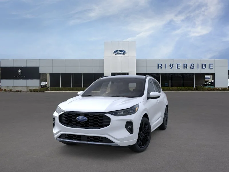 New 2024 Star White Metallic Tri-coat Ford ST-Line Elite image 2