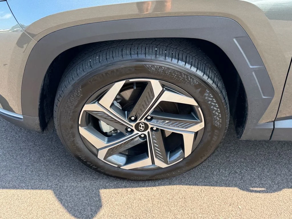 Used 2022 Gray Hyundai SEL image 20