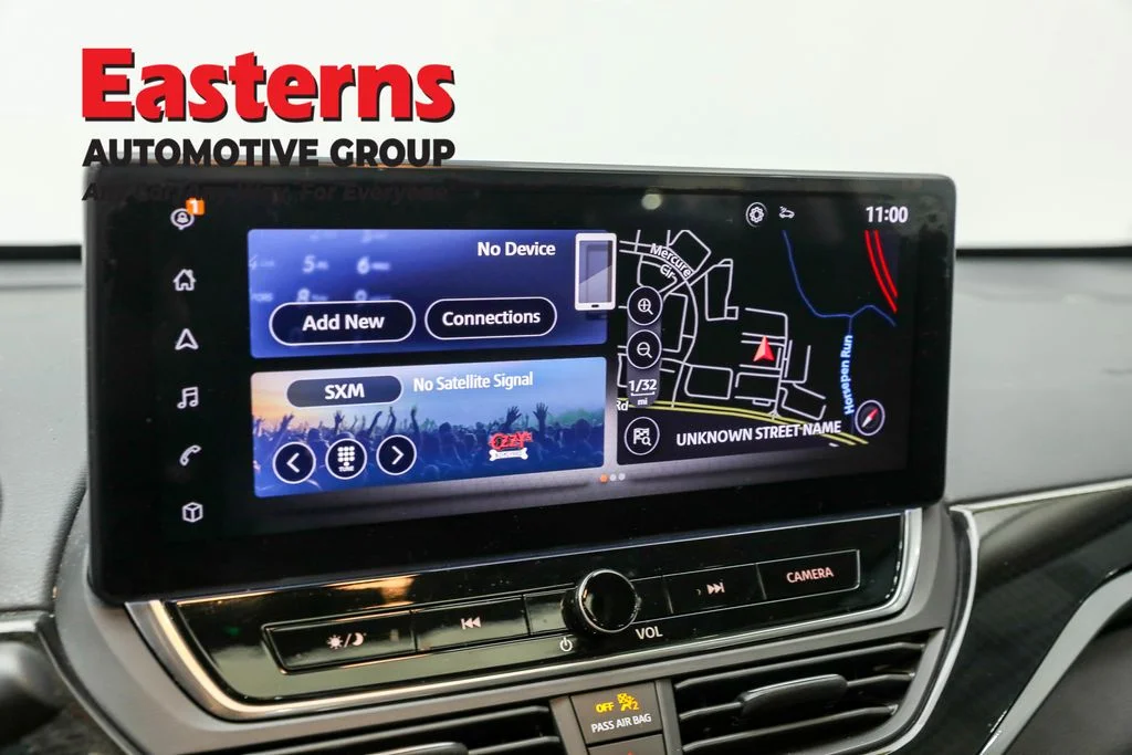 Used 2023 Gray Nissan 2.5 SL image 19