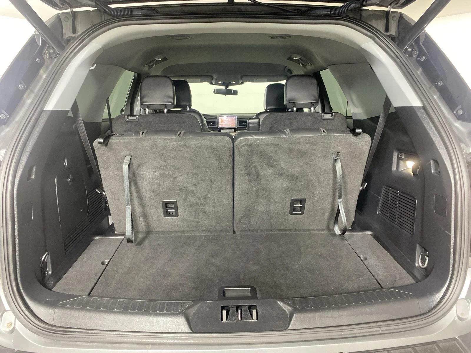 Used 2023 Carbonized Gray Ford XLT image 27