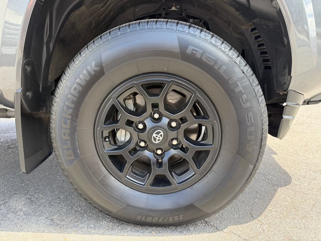 Used 2022 Gray Toyota SR5 image 13