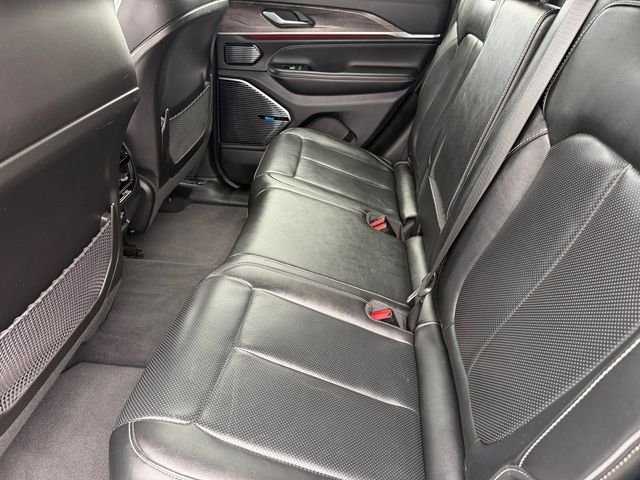 Used 2022 White Jeep Overland 4xe image 12
