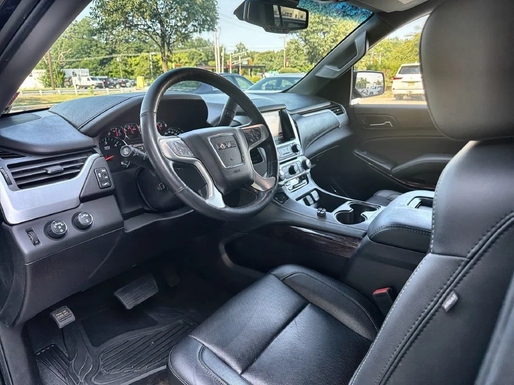 Used 2019 Black GMC SLT image 13