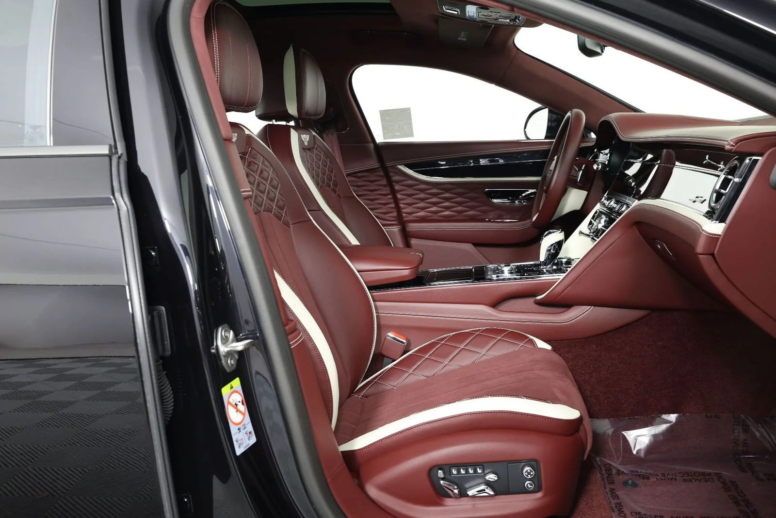2024 Bentley Flying Spur Speed - Photo 32