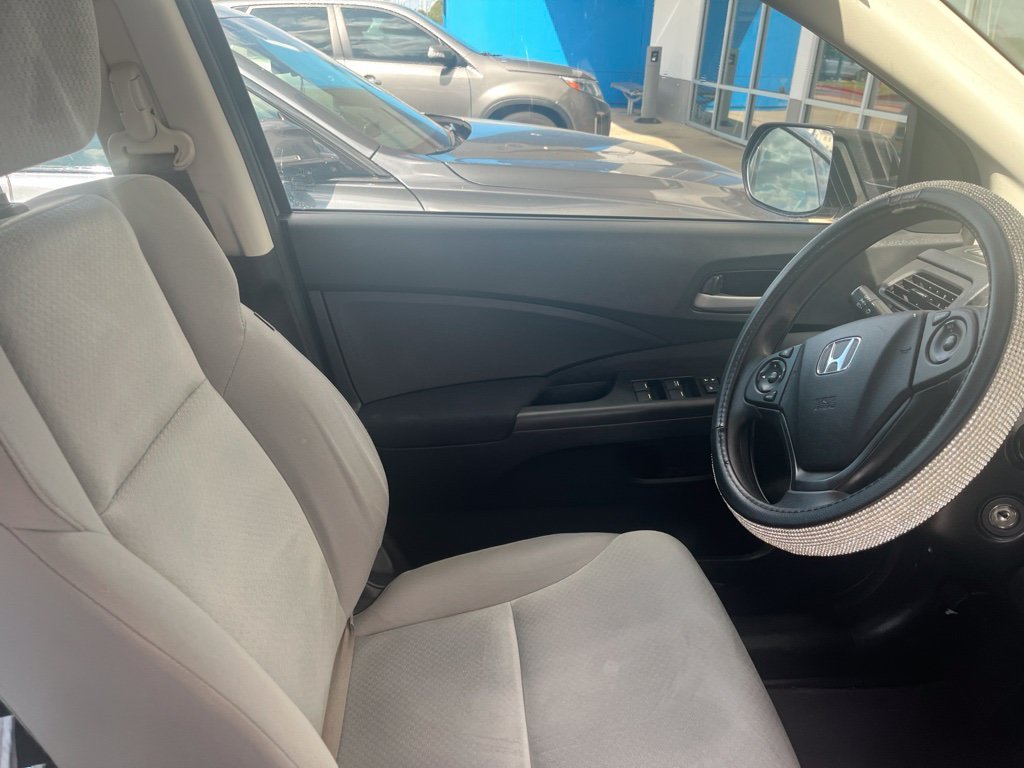 Used 2015 Alabaster Silver Metallic Honda LX image 4